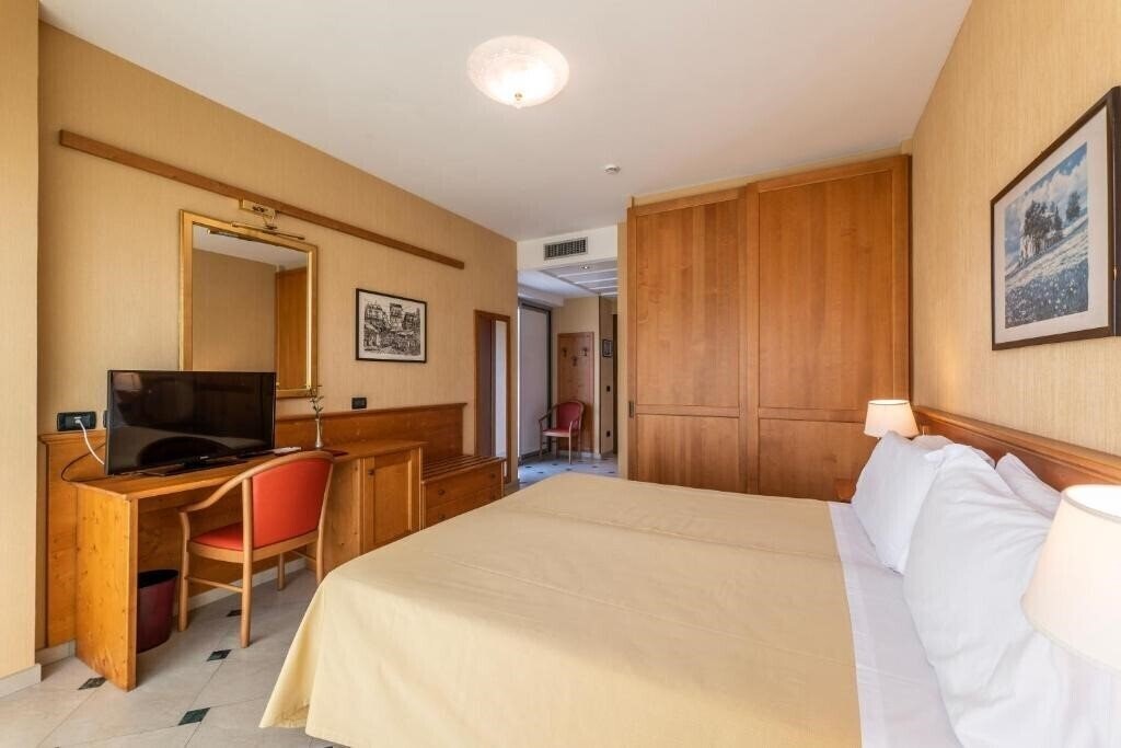 Картинка Bellevue Et Mediterranee 4*
