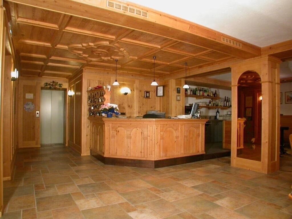 Фотографія Corona Hotel Carano 3*