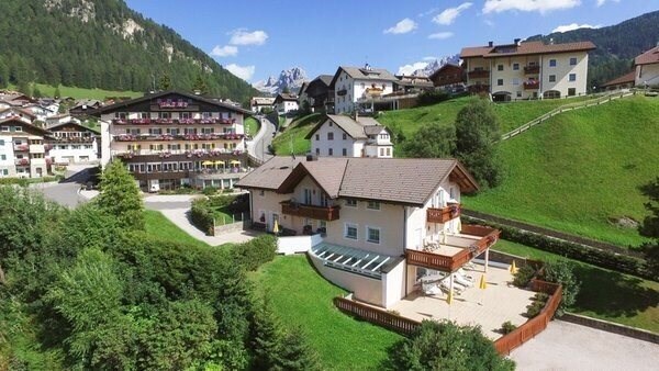 Готель Bel Mont 3*