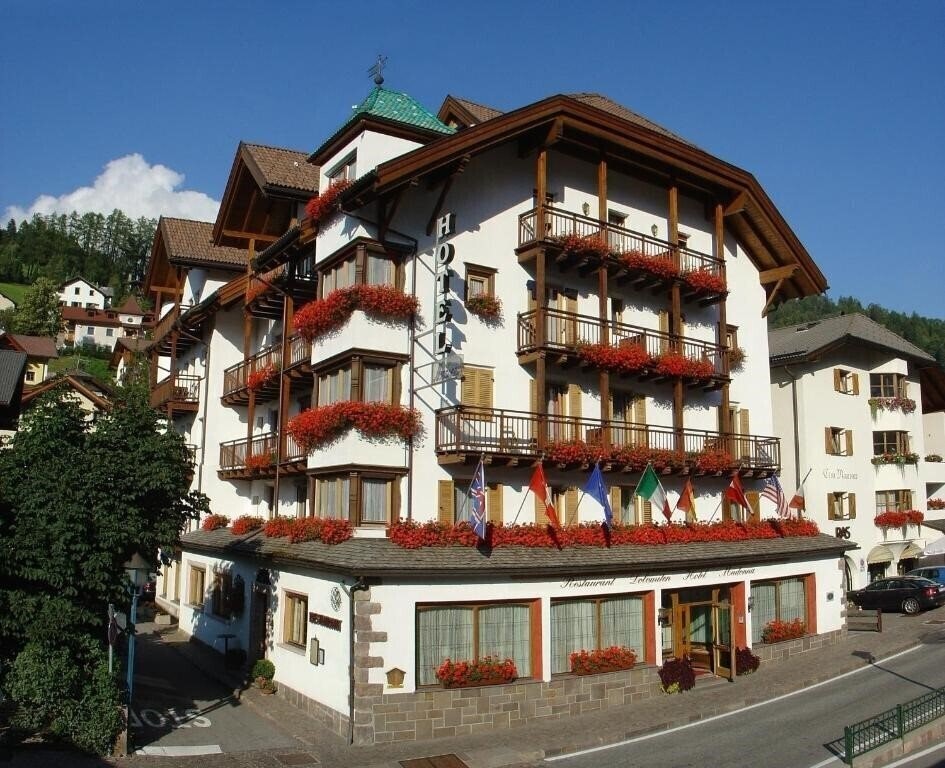 Картинка Dolomiti Madonna 3*