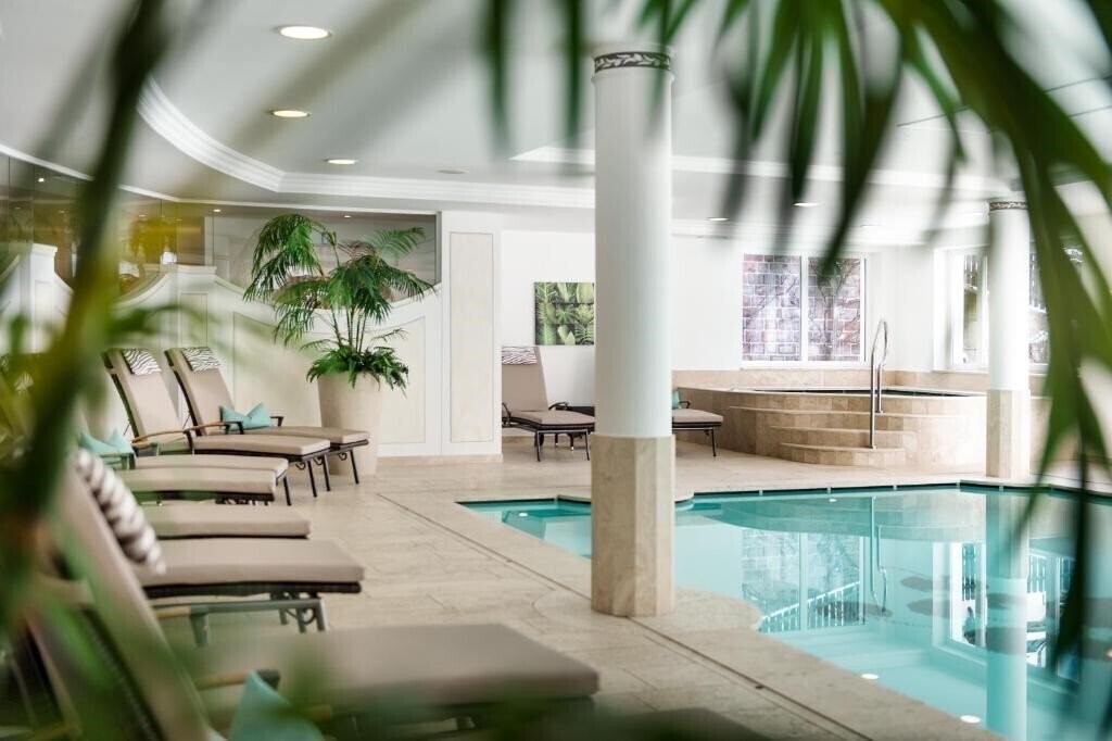 Готель Hotel Grones 4*