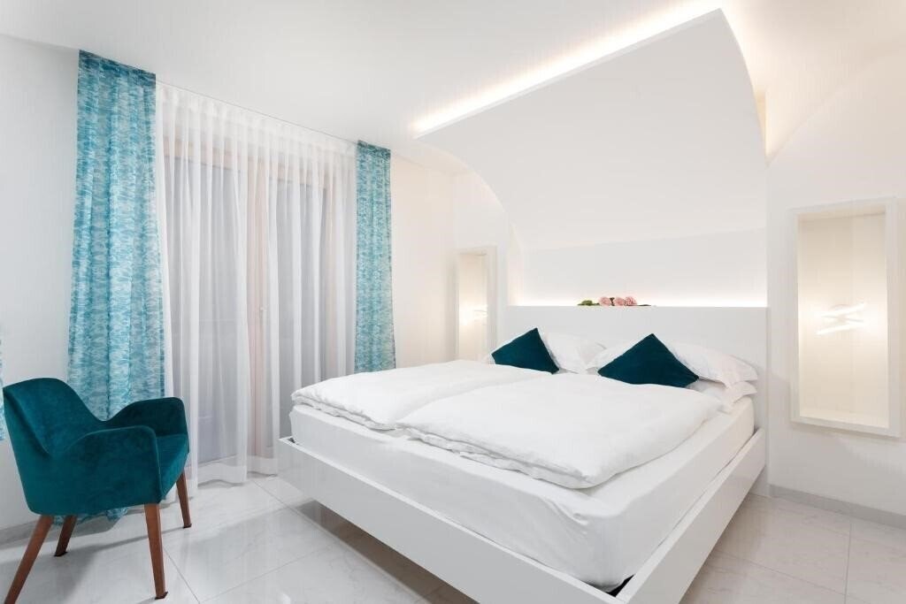 Картинка Pareda 4*