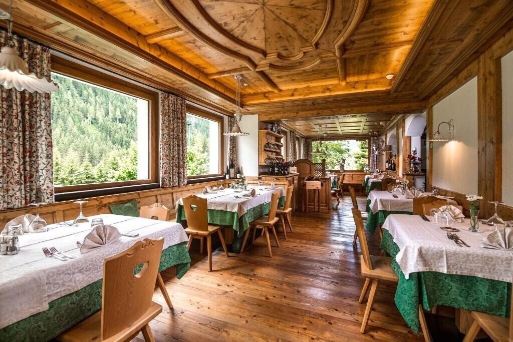 Фотография Salvan Hotel 3*