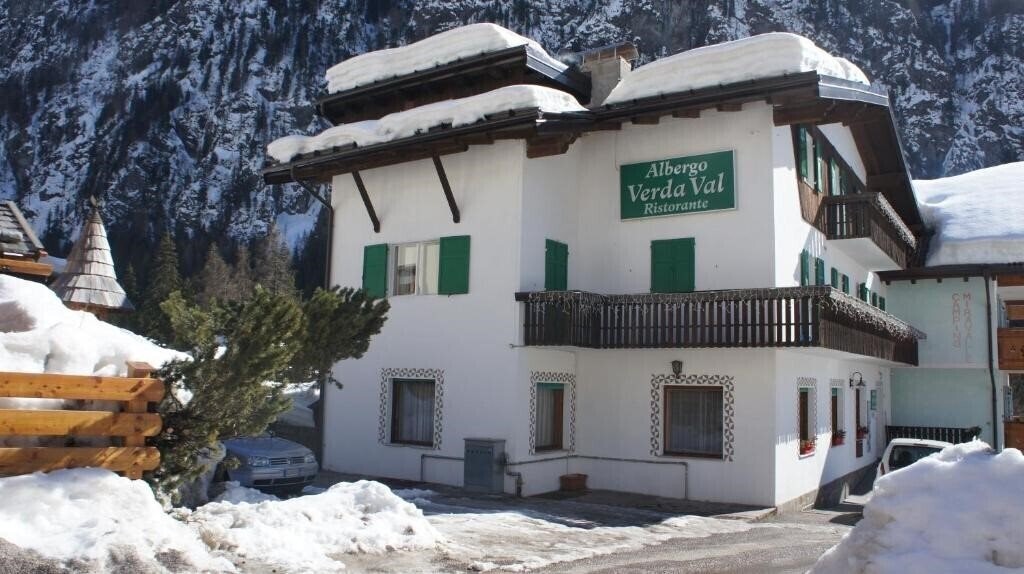 Зображення Hotel Verda Val Campitello di Fassa 2*