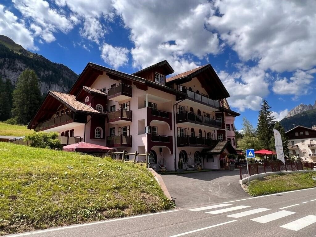 Фотография Hotel Conturina 3*