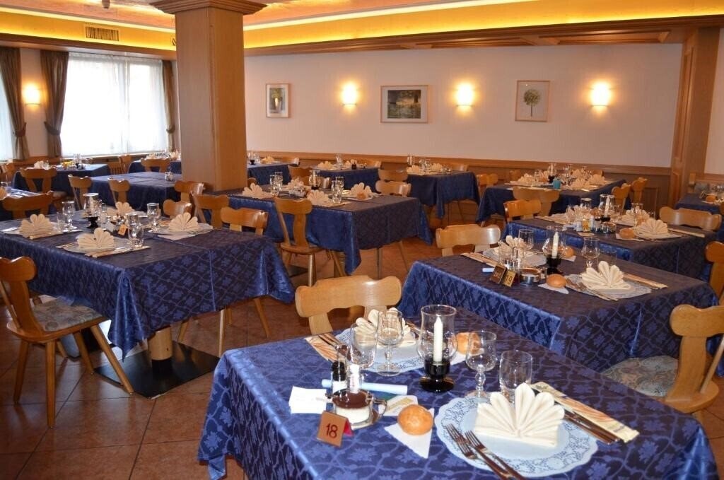 Изображение Hotel Ladina 3*