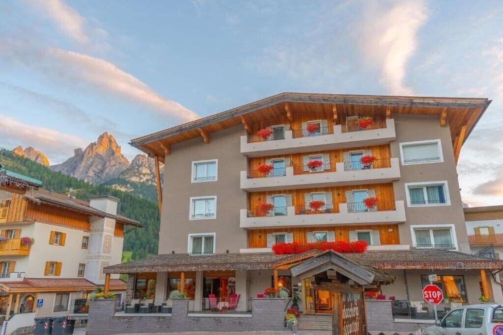 Готель Hotel Meida 3*
