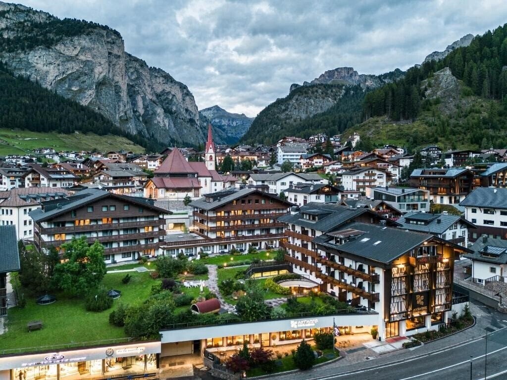 Изображение Antares Selva di Val Gardena 4*