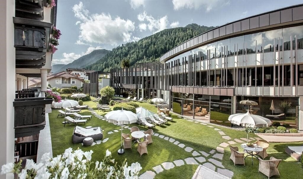 Фотографія Gardena Grodnerhof Hotel & SPA 5*