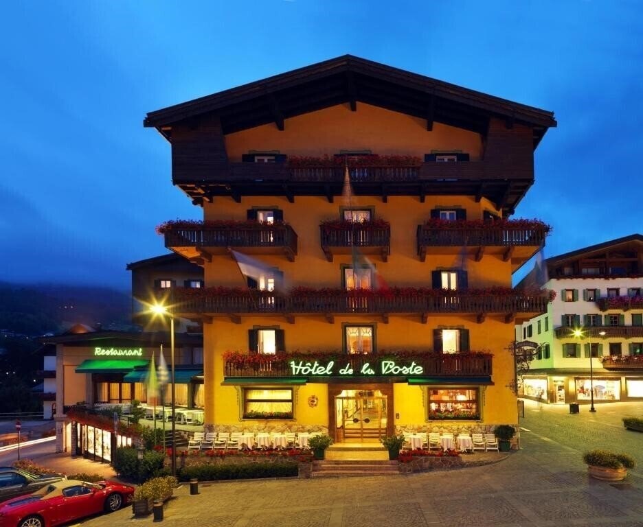 Готель Hotel De La Poste 4*