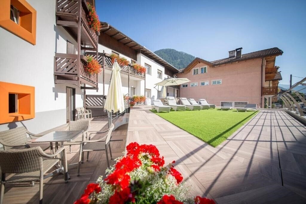 Фотография Touring Hotel Predazzo 3*
