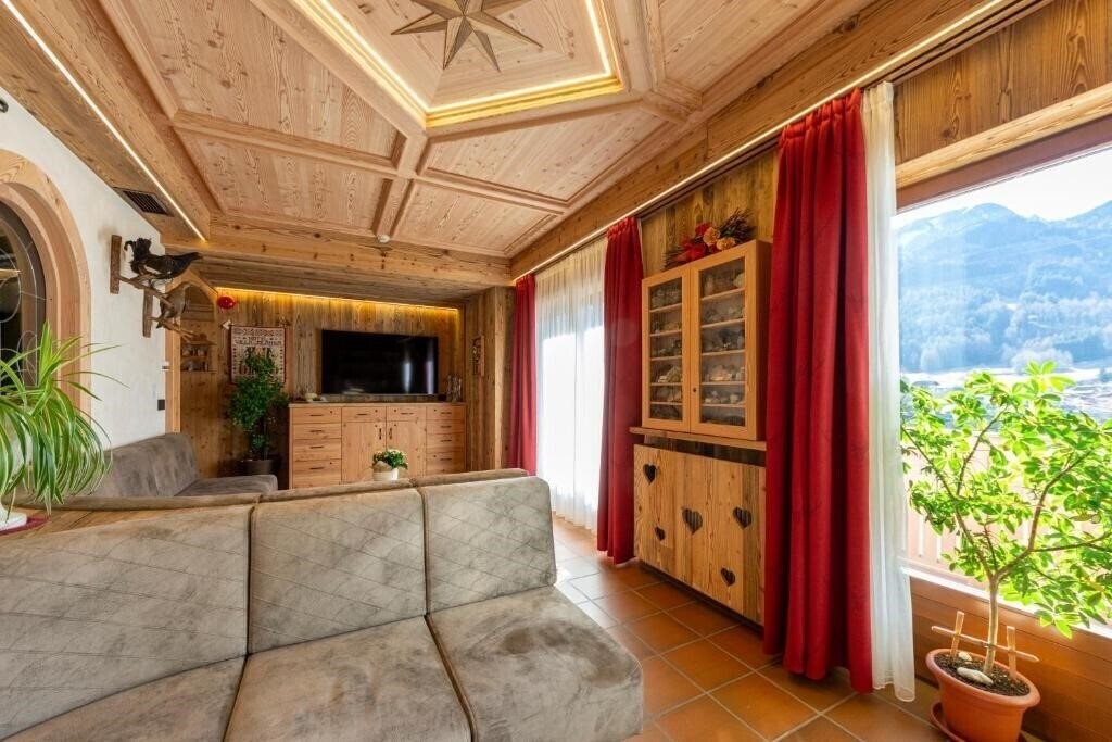 Картинка Villa Jolanda Ziano di Fiemme 3*
