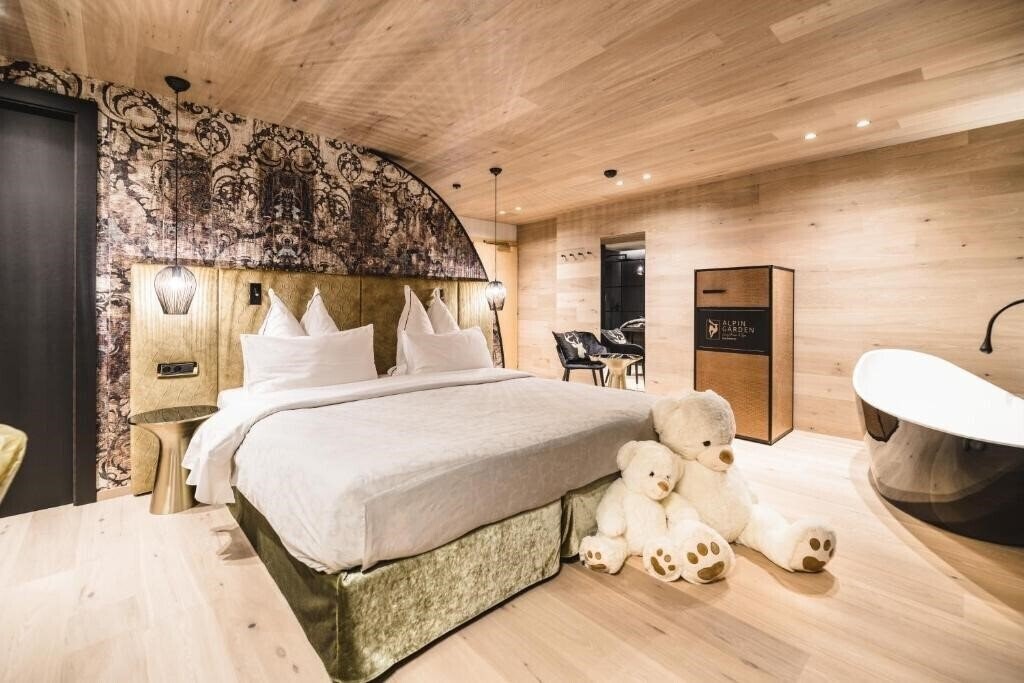 Фотографія Alpin Garden Luxury Maison & SPA (Adults Only) 5*
