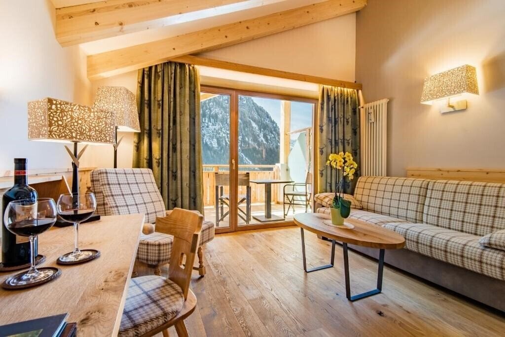 Фото Cesa Tyrol 4*