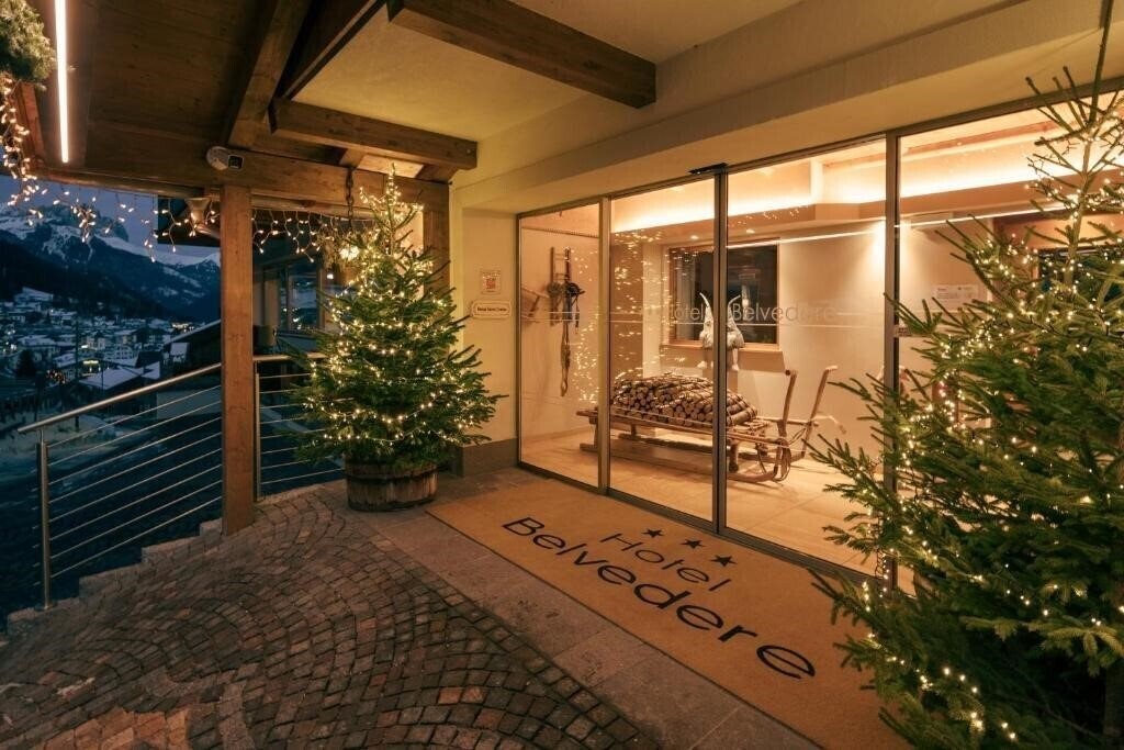 Фото Belvedere Hotel Vigo di Fassa 3*
