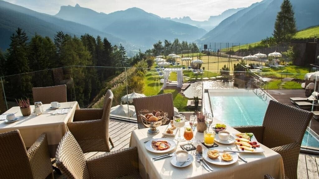 Зображення Albion Hotel Ortisei 4*