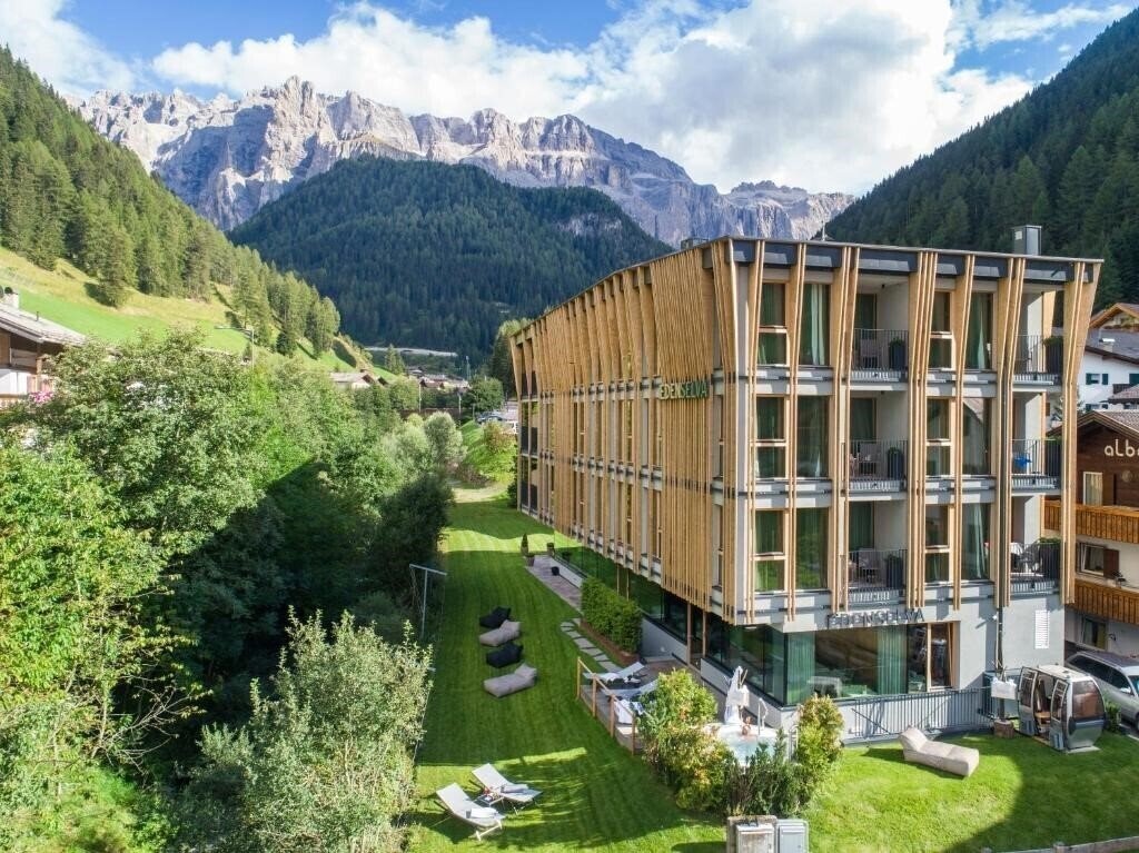 Готель Mountain Design Hotel Eden Selva 4*