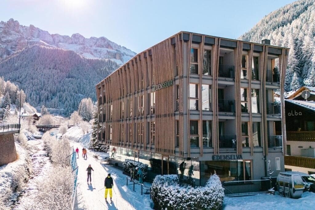 Картинка Mountain Design Hotel Eden Selva 4*