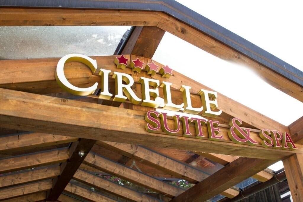 Отель Hotel Cirelle Suite & SPA 4*