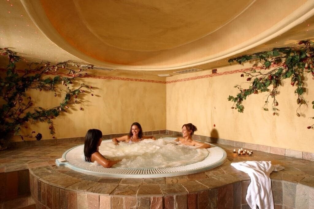 Фотография Menardi Hotel 3*