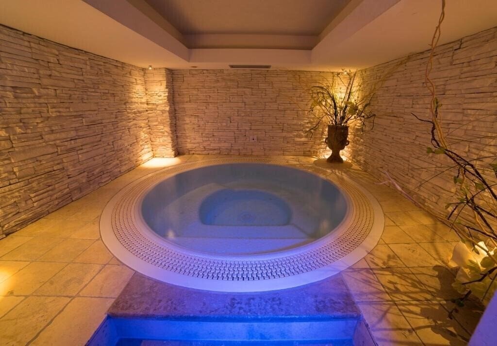 Фотография Hotel Arnika 3*
