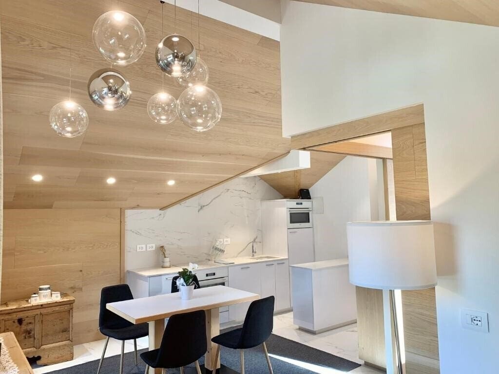 Фотографія Euro Chalet Apartments 3*