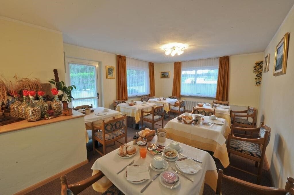 Изображение Hotel Cristallo Vigo di Fassa 3*