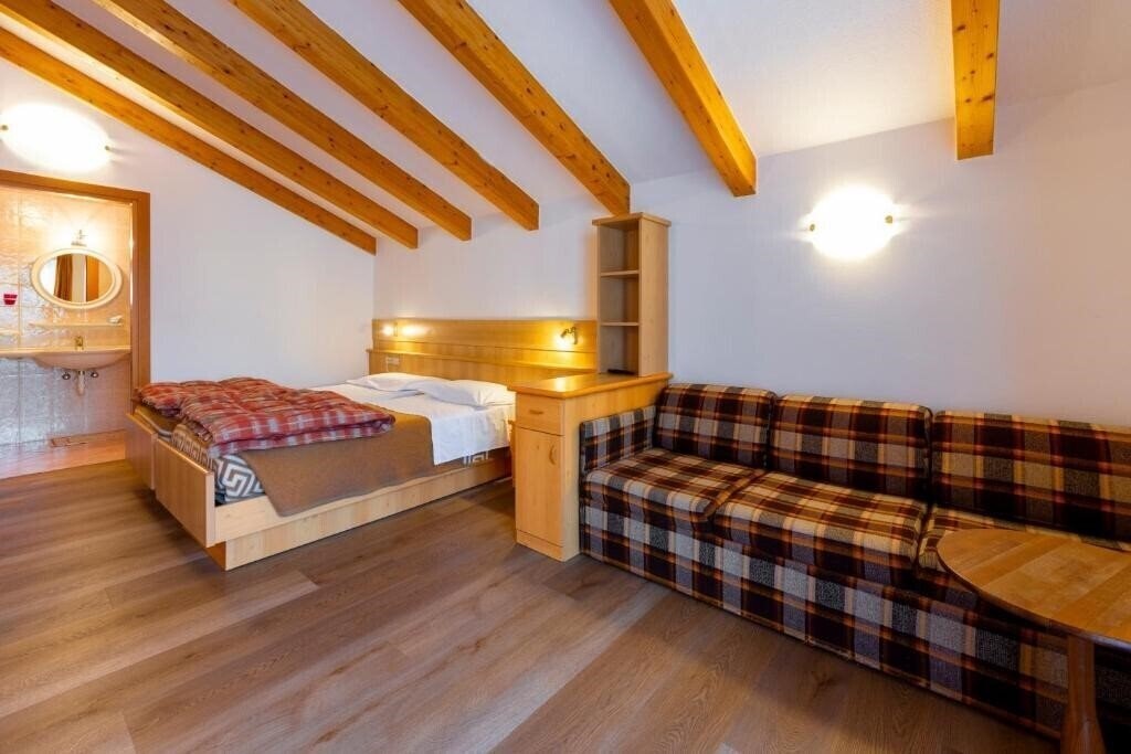 Картинка Hotel Cristallo Vigo di Fassa 3*