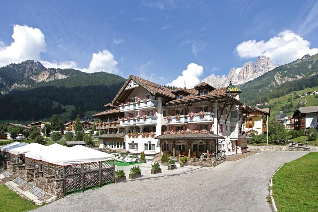 Фото Park Hotel & Club Diamant 4*