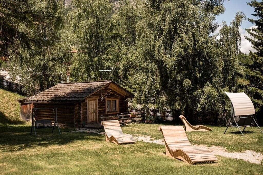 Картинка Hotel Ladinia (Alta Badia) 3*