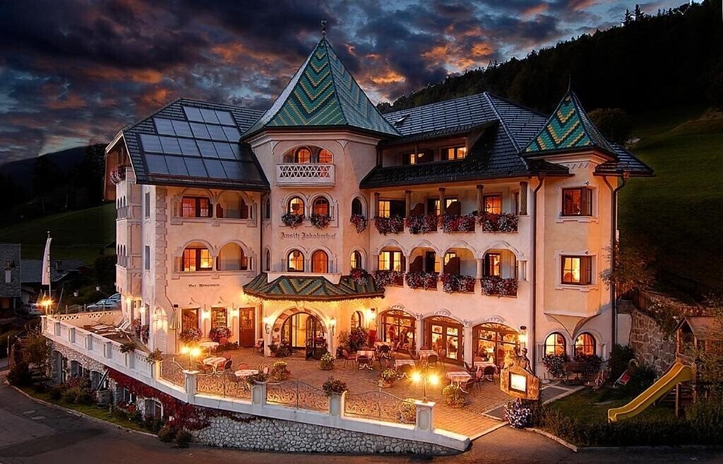 Отель Ansitz Jakoberhof 4*