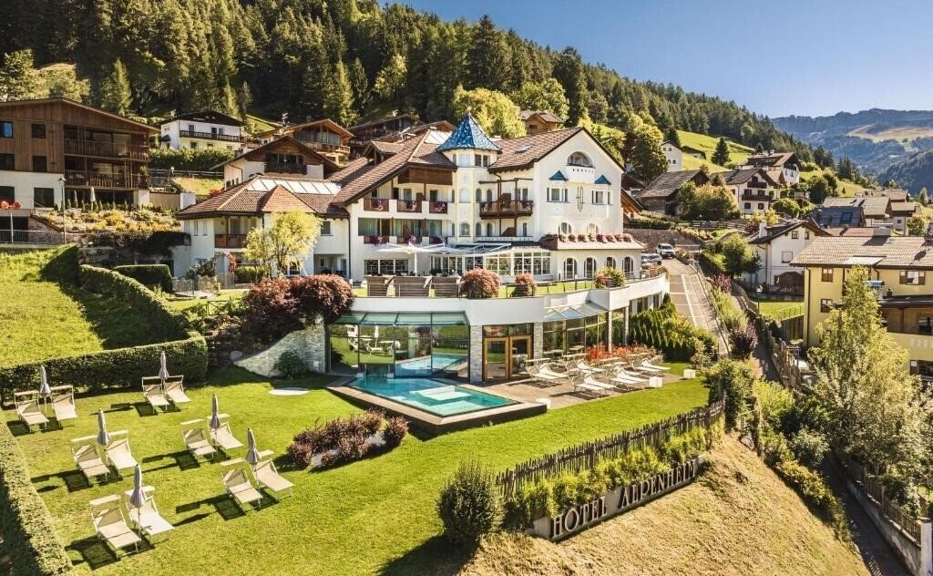 Отель Alpenheim Charming & SPA Hotel 4*