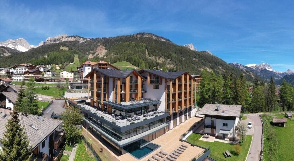 Картинка Ciampedie Luxury Alpine SPA 5*