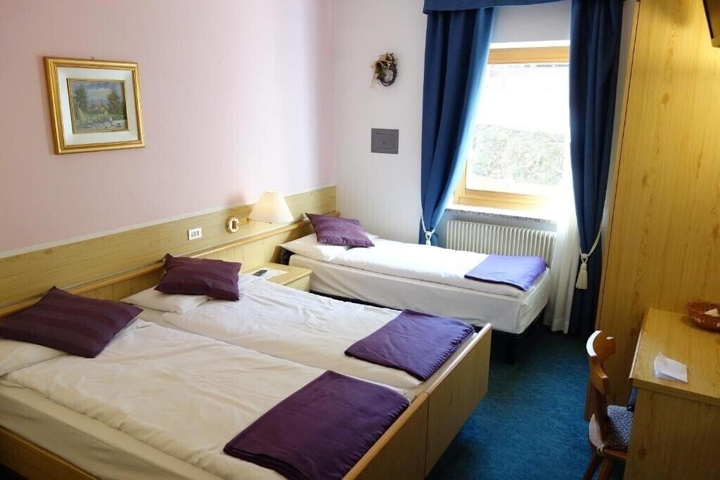 Картинка Hotel Touring 3*