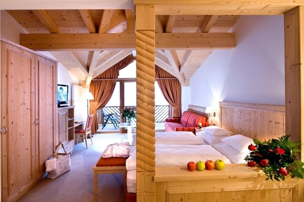 Фото Chalet Tianes Castelrotto 4*