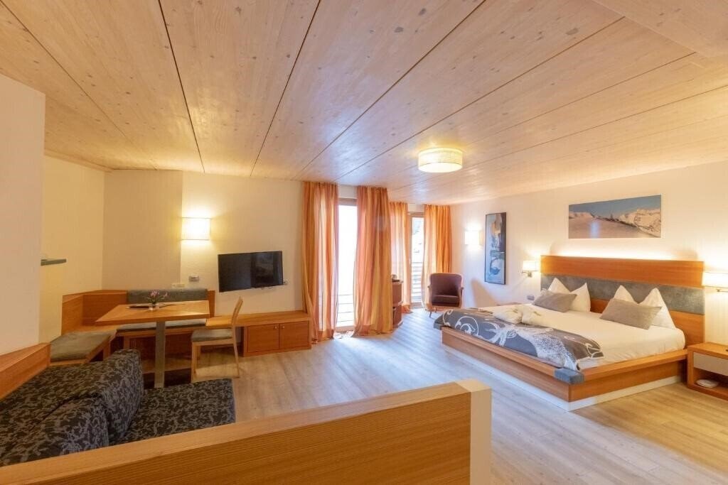 Изображение Berghotel Miramonti 4*
