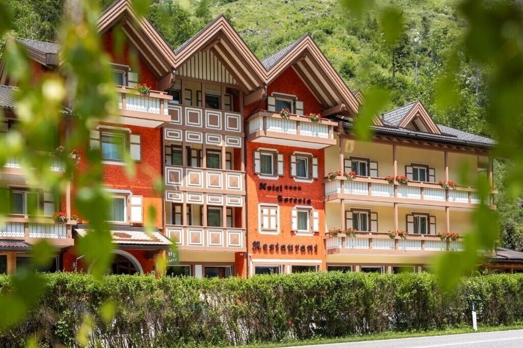 Готель Hotel Foresta Moena 4*