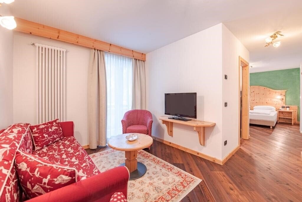 Фото Hotel Foresta Moena 4*