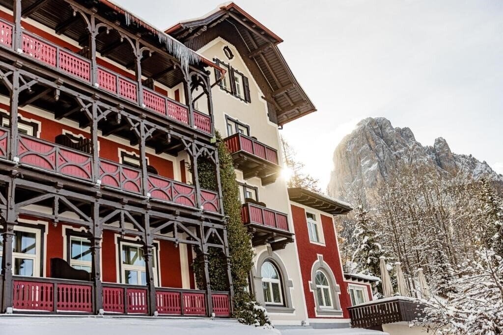 Фото Hotel Wolkenstein 4*