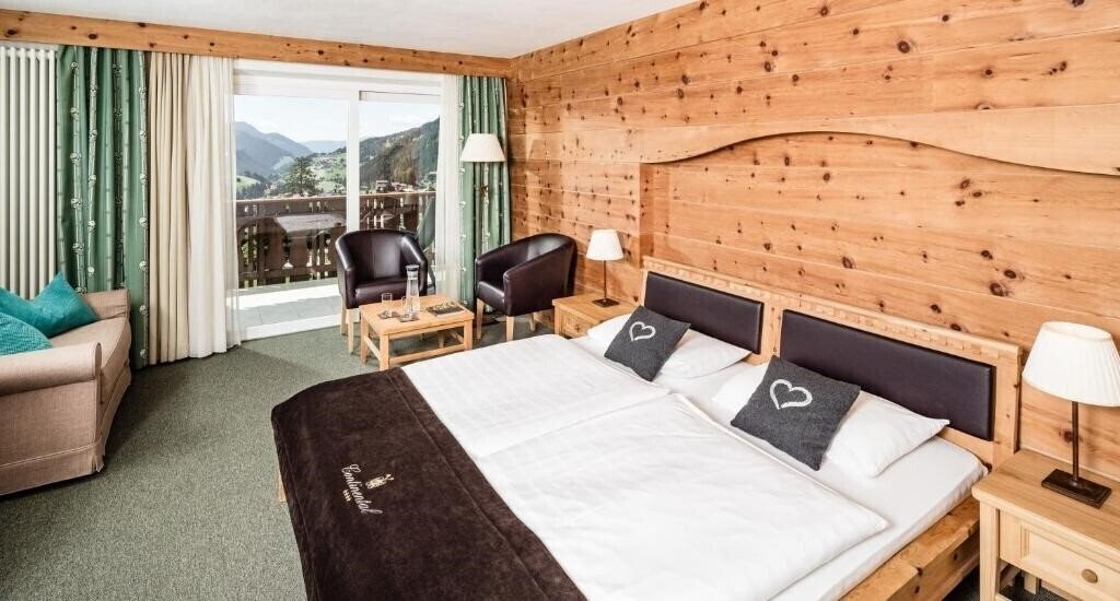 Фото Hotel Continental Dolomites 4*