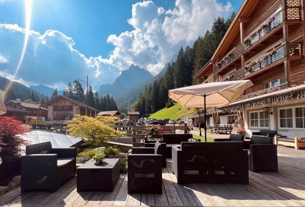 Картинка Hotel Valacia 4*
