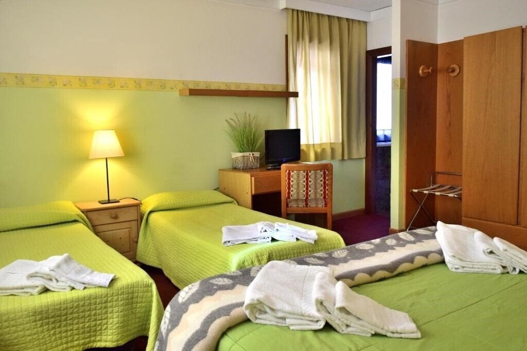 Фото Hotel Vajolet Mazzin 2*