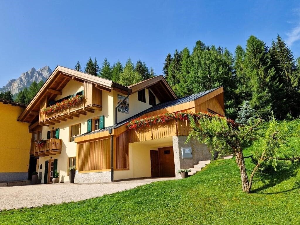 Изображение Chalet La Ciaseta 4*