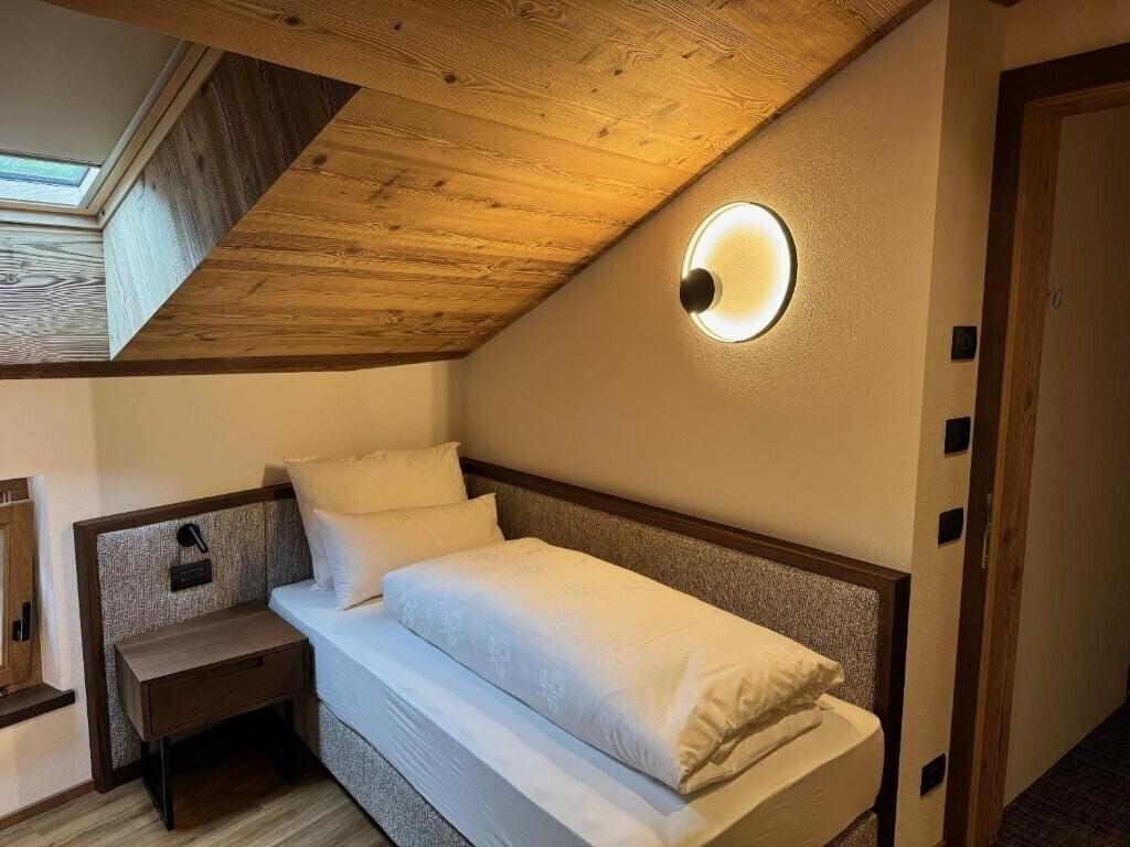 Картинка Romantik Villa Cesanueva 4*