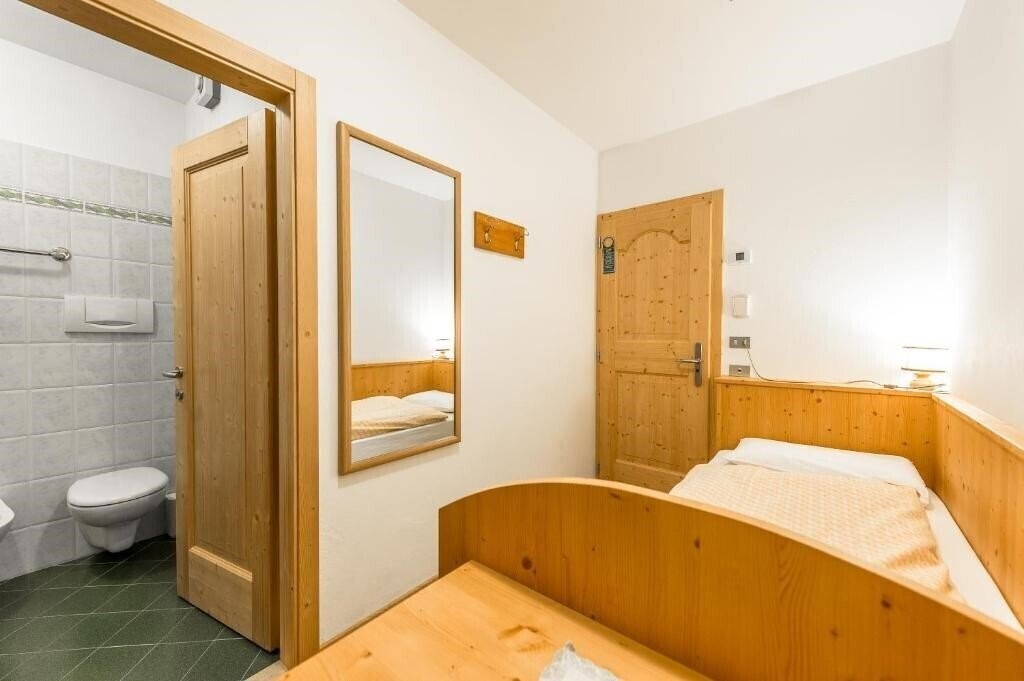 Фотографія Garni Tyrolia Hotel 2*
