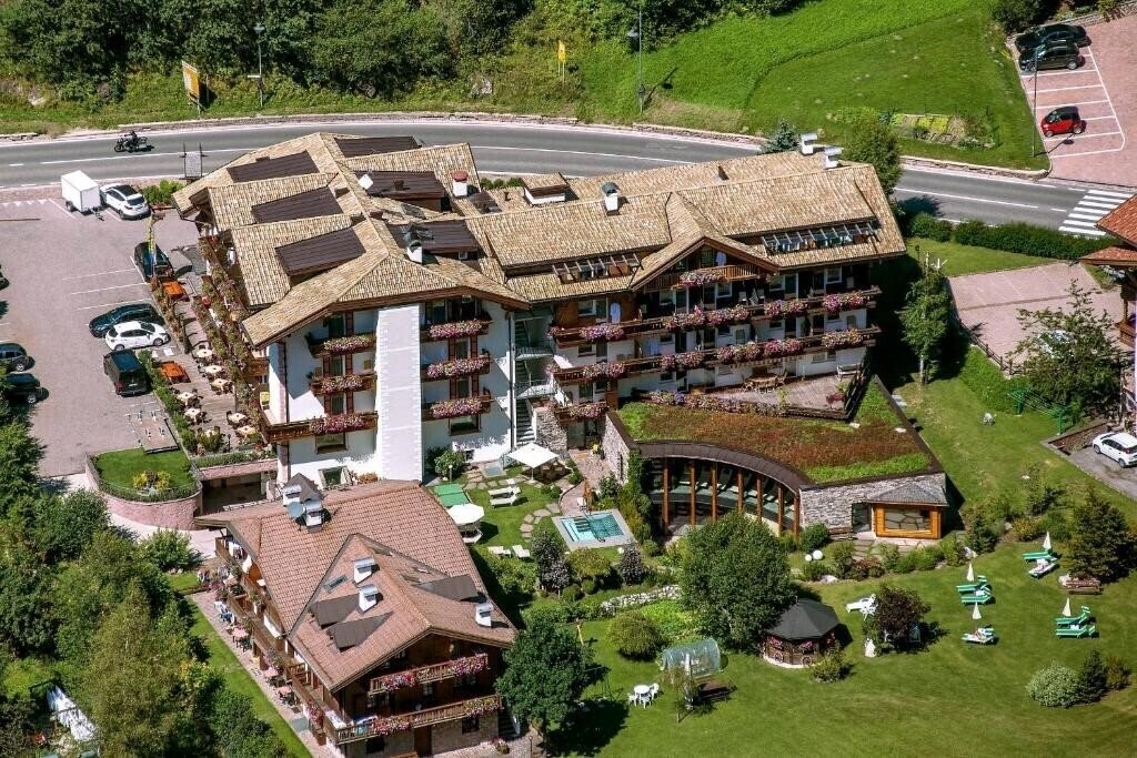 Готель Hotel Gran Paradis 4*