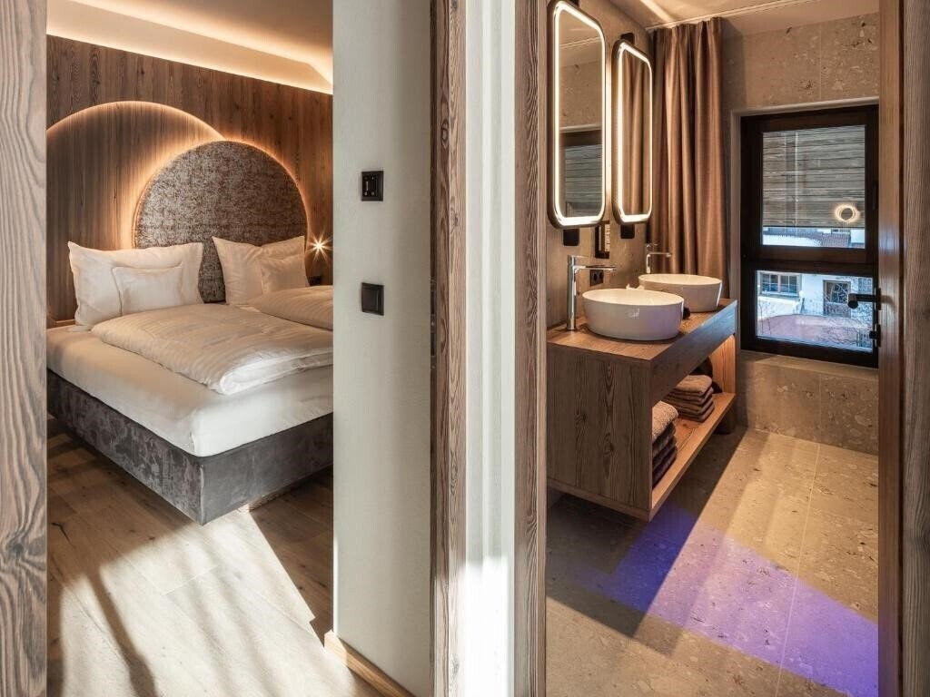 Фото Residence Corones Suites Valdaora 3*
