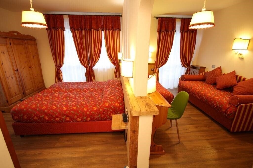 Отель Hotel Trieste 3*