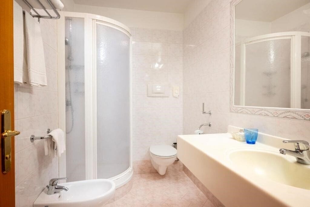 Фото Polo Hotel 3*