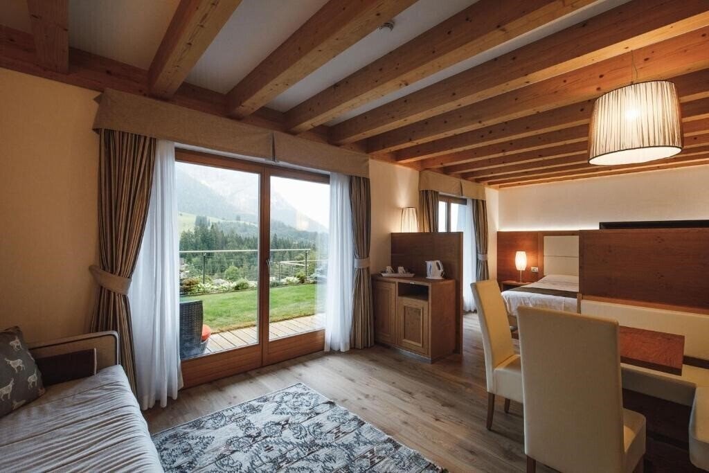 Фотографія Sayonara Nature & Wellness San Martino di Castrozza 3*